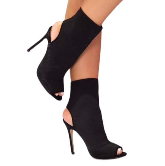 Bar lll Shoes - Bar lll Nillaf Fabric Peep Toe Women's Black Boots Size 10M